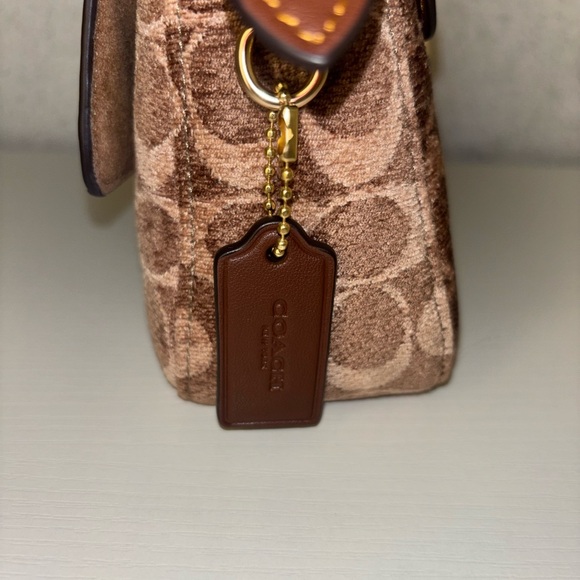 Chenille Small Etta flap bag - Picture 5 of 9